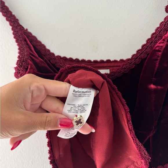 REFORMATION Minna Velvet Top 0 - Picture 5 of 6